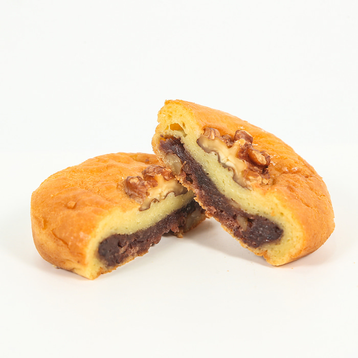 Walnut Glutinous Rice Cake Pie